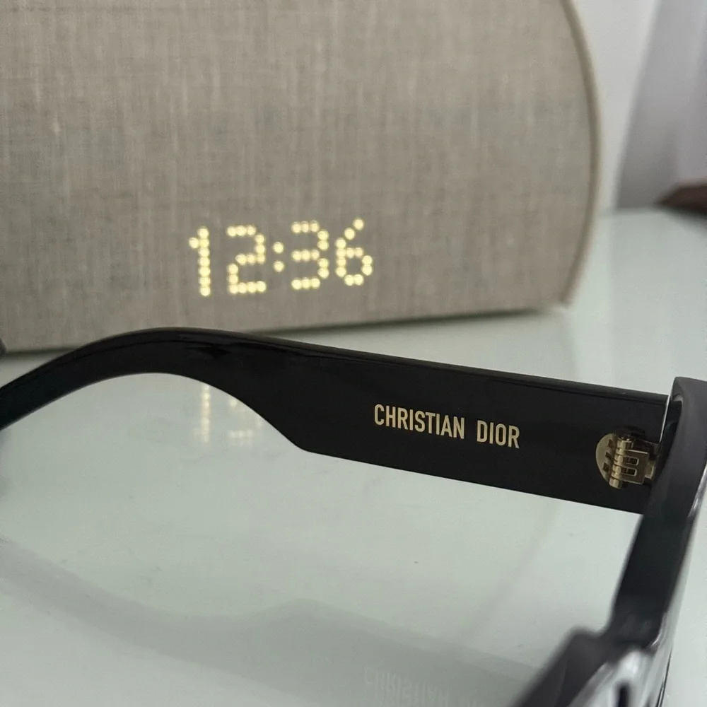 Dior Black Rectangular Sunglasses - Picture 3 of 5